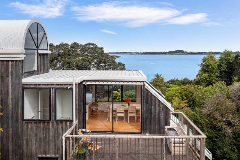 3 Rajan Place, Hillsborough, Auckland - Carousel 2