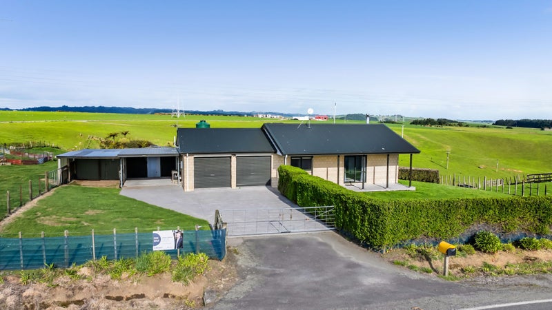 902 Ararata Road, Hawera - Carousel 2