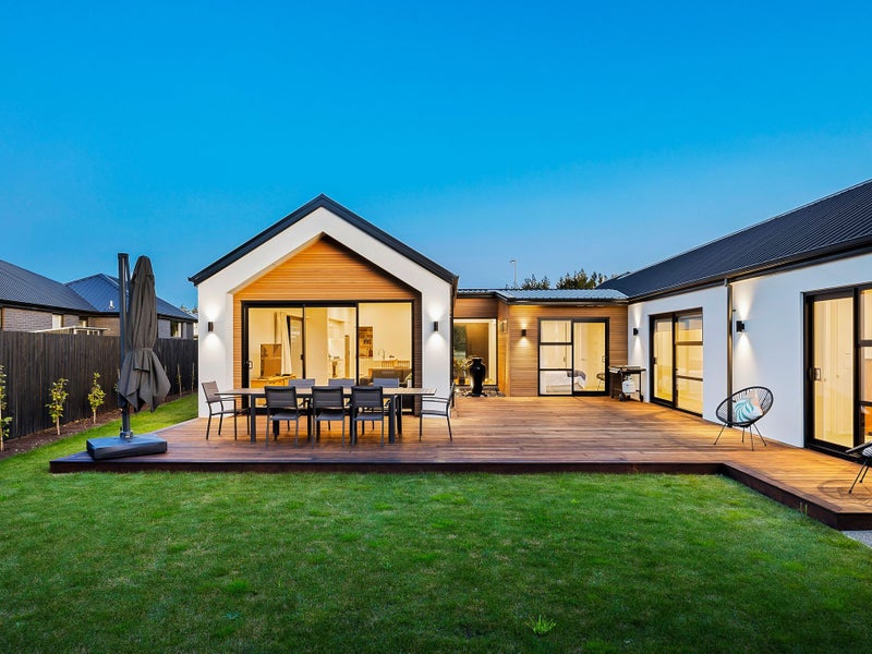 30 Haughey Drive, Mairehau, Christchurch - Carousel 1