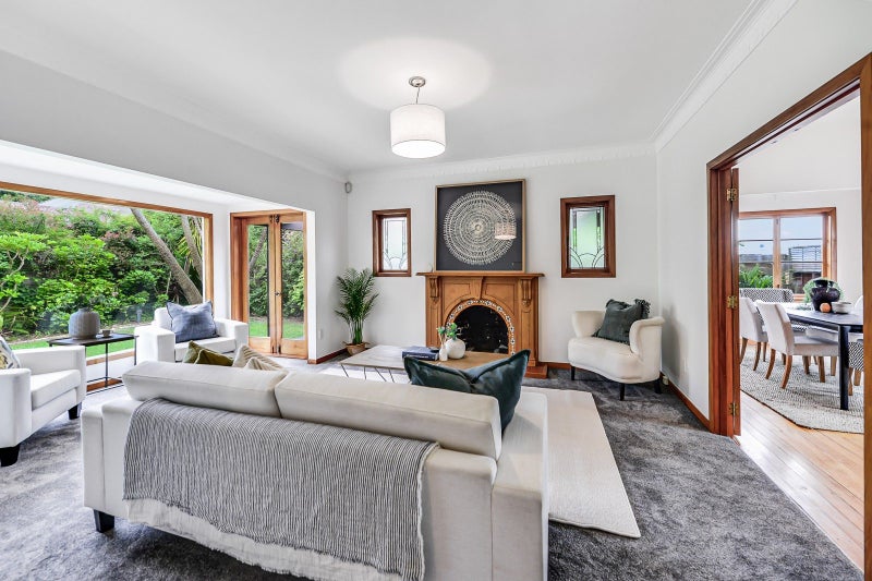 22 Oakley Avenue, Claudelands, Hamilton - Carousel 1