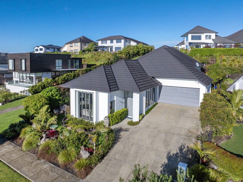 96 Arran Point Parade, Orewa, Orewa - Carousel 1