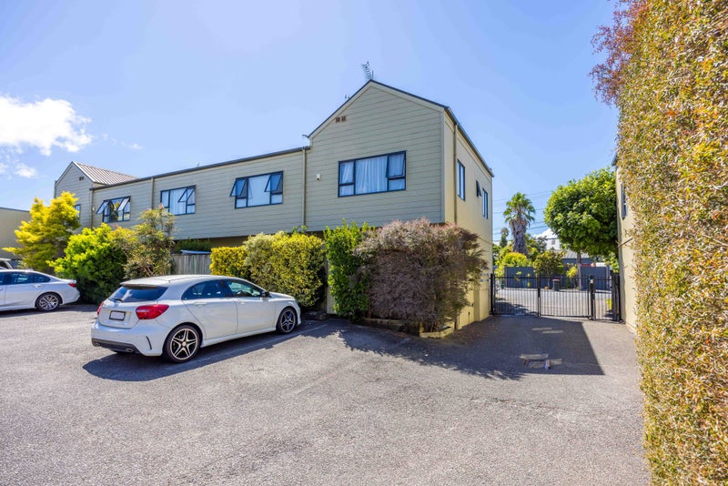 5E Dryden Place, Mount Wellington, Auckland - Carousel 2