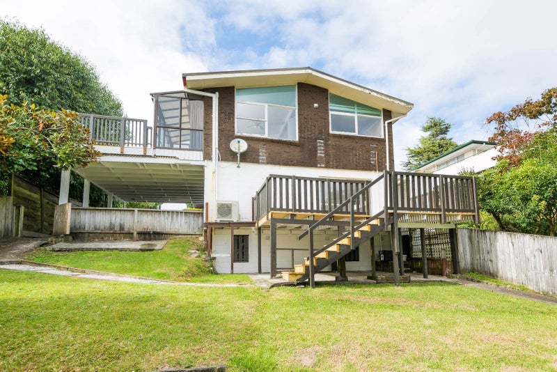 2/43 Arran Road, Browns Bay, Auckland - Carousel 1