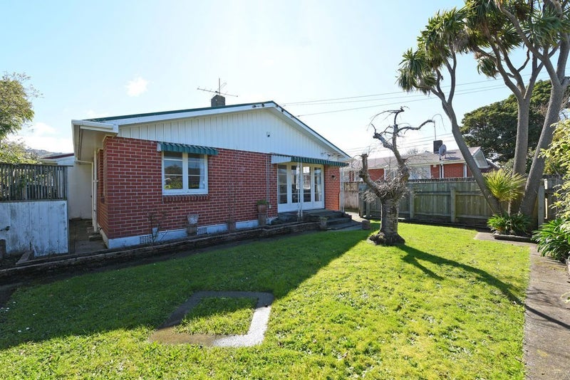 1/119 Kings Crescent, Hutt Central, Lower Hutt - Carousel 16