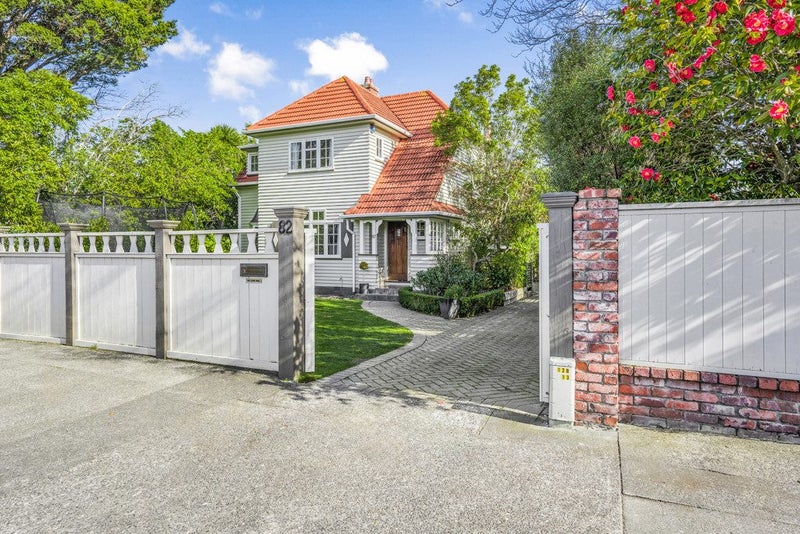 82 Woburn Road, Woburn, Lower Hutt - Carousel 1