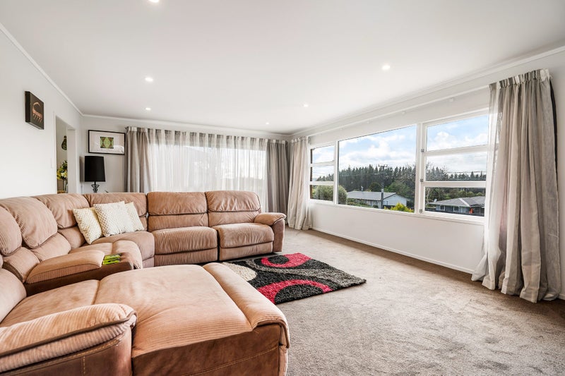 8 Fisher Terrace, Kamo, Whangarei - Carousel 29