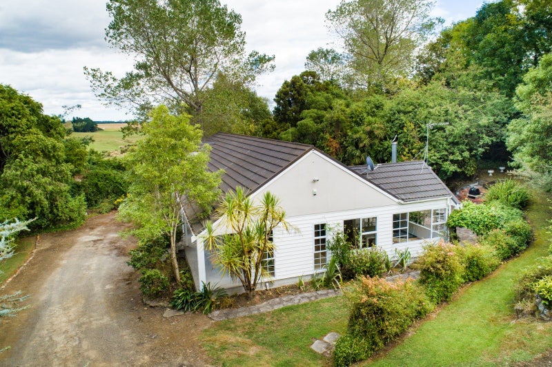 210 Old West Road, Turitea, Palmerston North - Carousel 20