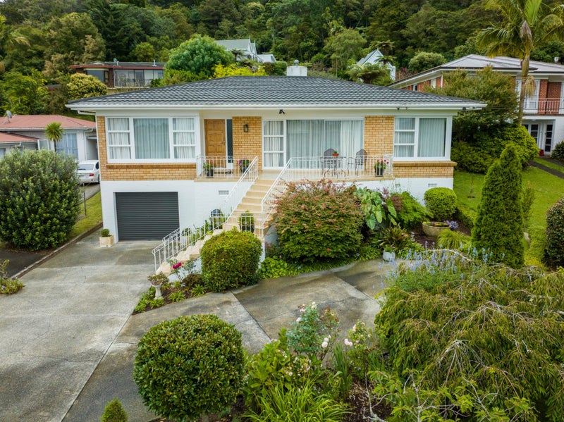 32 Fifth Avenue, Avenues, Whangarei - Carousel 1