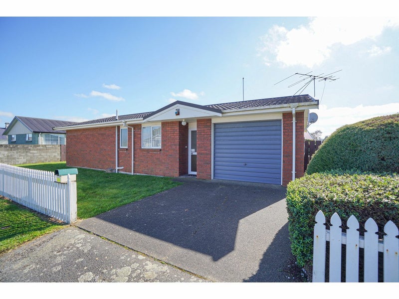 94 Teviot Street, Appleby, Invercargill - Carousel 1