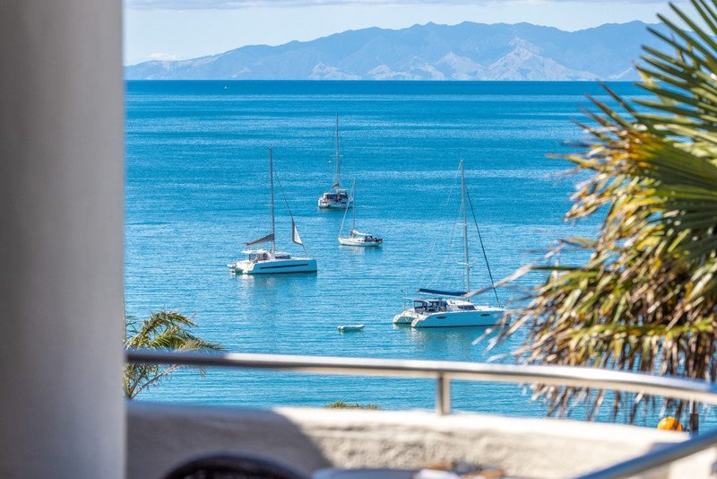 7/118 Ocean View Road, Waiheke Island, Auckland - Carousel 1