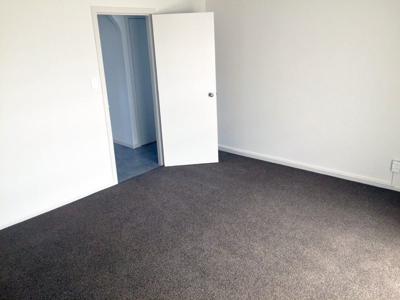 24 Latham Avenue, Pakuranga, Auckland - Carousel 6