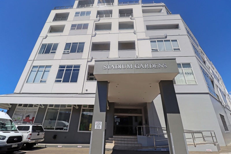 209/107 Thorndon QUAY, THORNDON, Wellington - Carousel 1