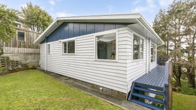 53 Lomita Road, Johnsonville, Wellington - Carousel 1