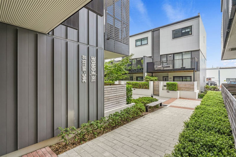 204/36C Welles Street, Christchurch Central, Christchurch - Carousel 2