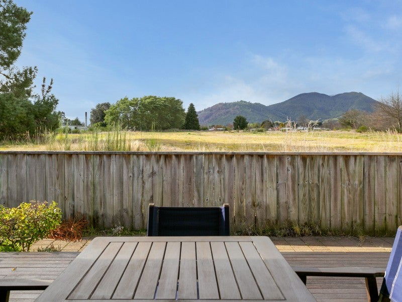 11 Birchwood Lane, Hilltop, Taupo - Carousel 2