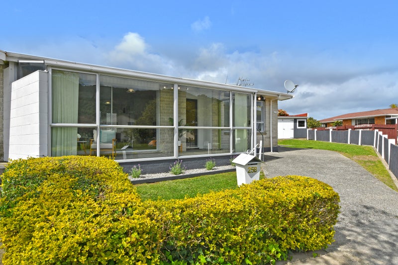 25B Omaha Grove, Totara Park, Upper Hutt - Carousel 18