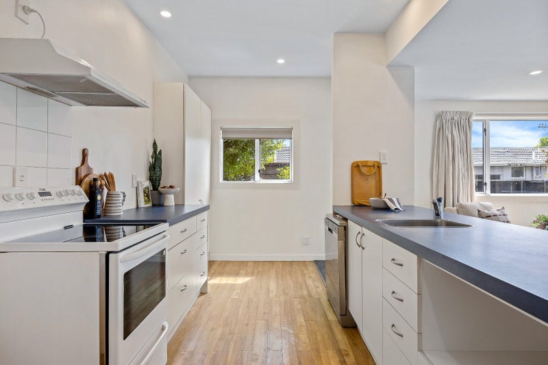 187 Matsons Avenue, Papanui, Christchurch - Carousel 2