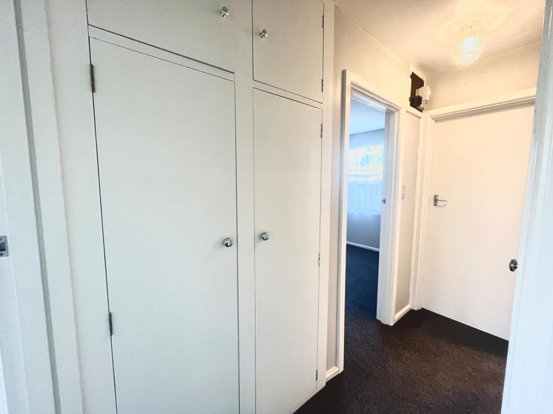 2/122 Middlepark Road, Sockburn, Christchurch - Carousel 7