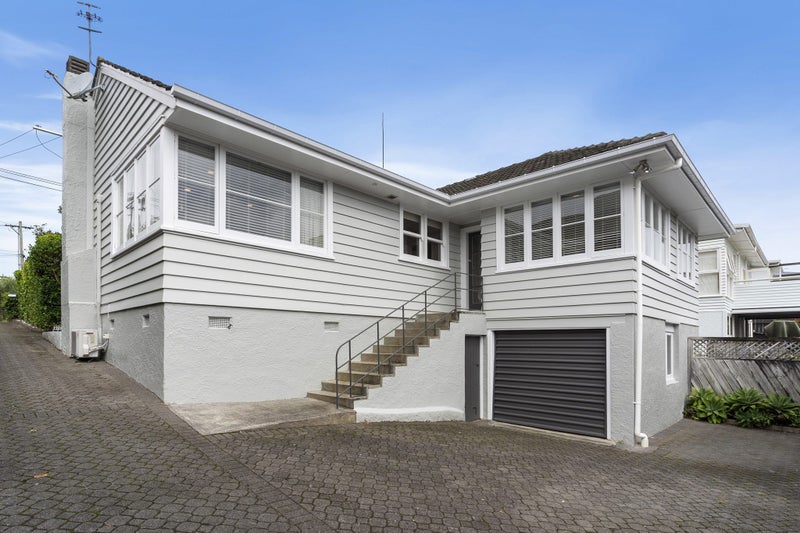 26 Temple Street, Meadowbank, Auckland - Carousel 2