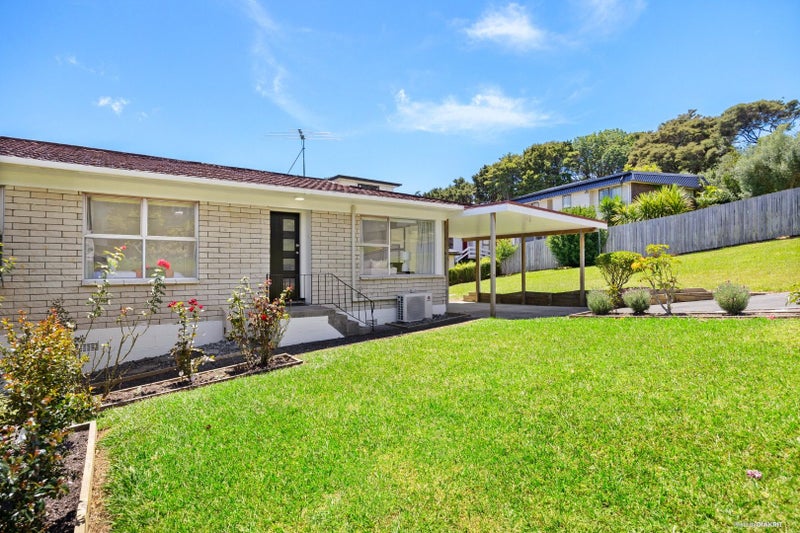 2/13 Kathleen Street, Totara Vale, Auckland - Carousel 1