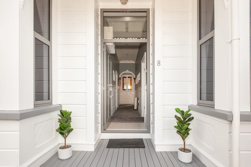 8 Josephine Street, Caversham, Dunedin - Carousel 2