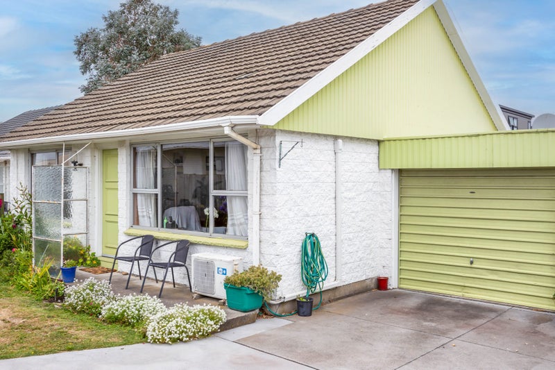 2/22 Clive Street, Phillipstown, Christchurch - Carousel 1