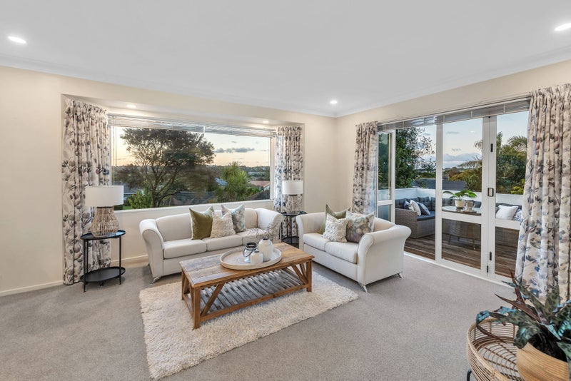 16 Jan Higgins Place, Golflands, Auckland - Carousel 2