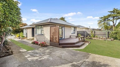 20 Oriana Crescent, Hornby, Christchurch - Carousel 1