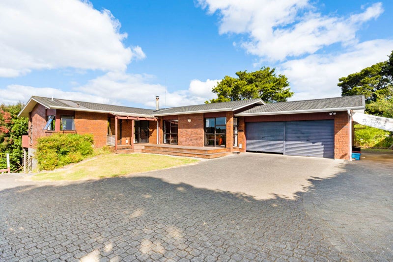 7 Granfield Place, Kamo, Whangarei - Carousel 2