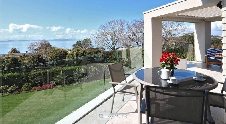 1A Burford Place, Mellons Bay, Auckland - Carousel 16