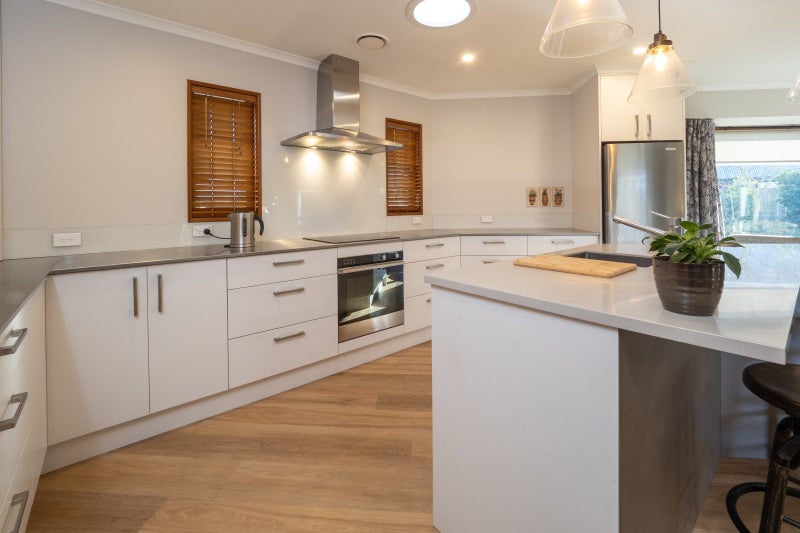 5 Tranquil Place, Allenton, Ashburton - Carousel 2