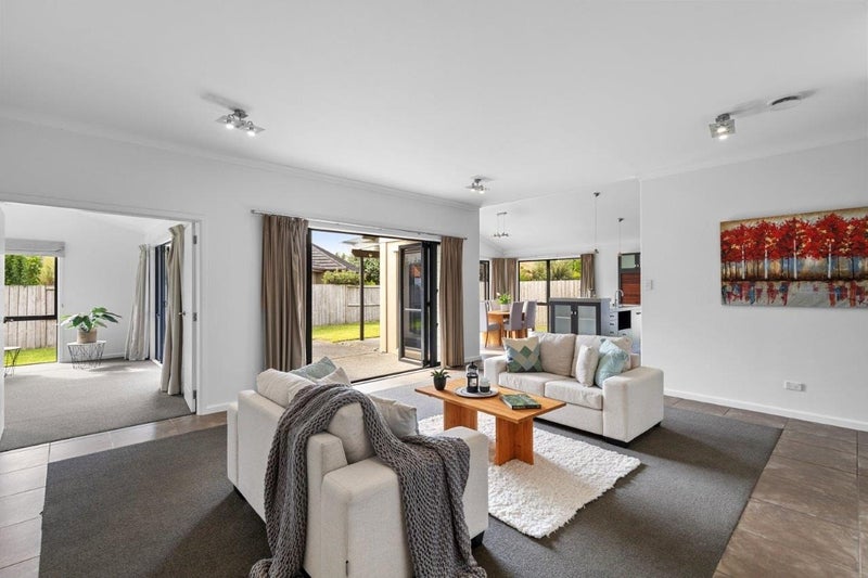 444 Hukanui Road, Rototuna, Hamilton - Carousel 2