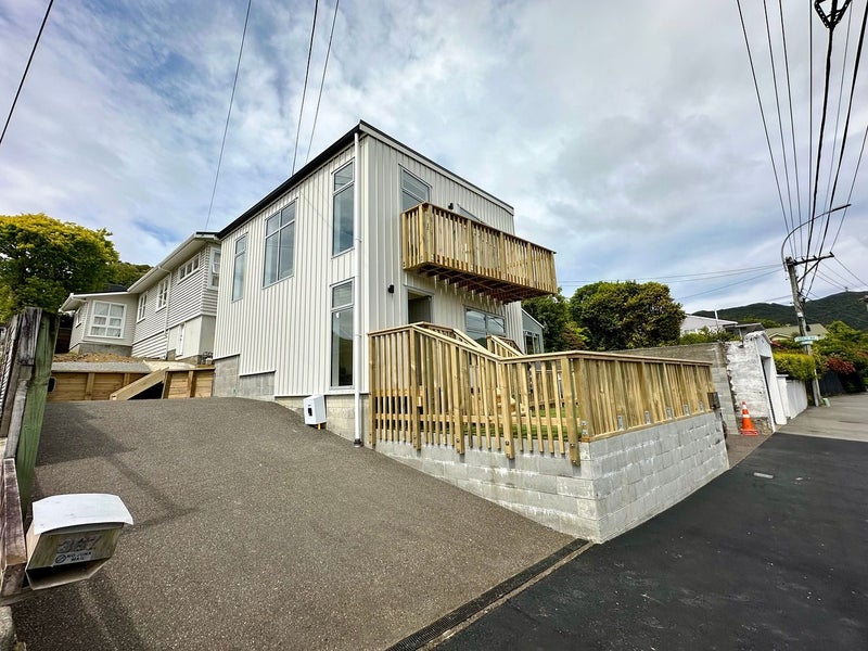 369 Karori Road, Karori, Wellington - Carousel 2