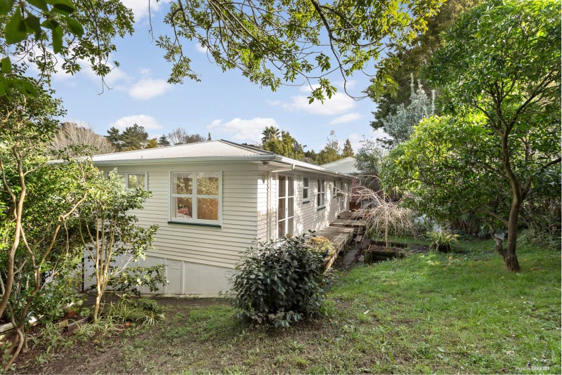 37 Orion Place, Hillcrest, Auckland - Carousel 1