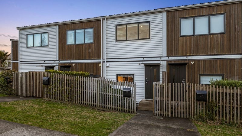 2E Tramway Road, Beach Haven, Auckland - Carousel 27