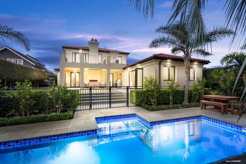 37 Dudley Road, Mission Bay, Auckland - Carousel 1