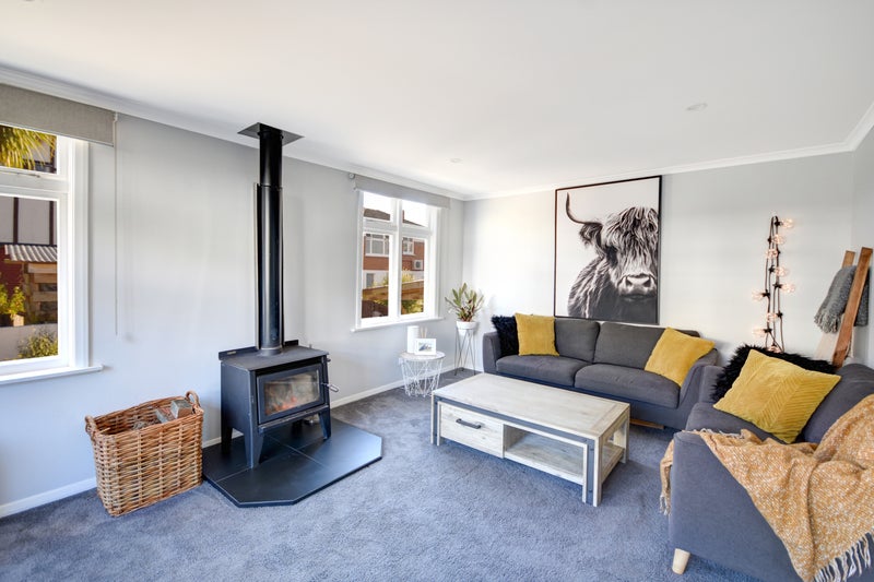 25 Byron Street, Mornington, Dunedin - Carousel 2