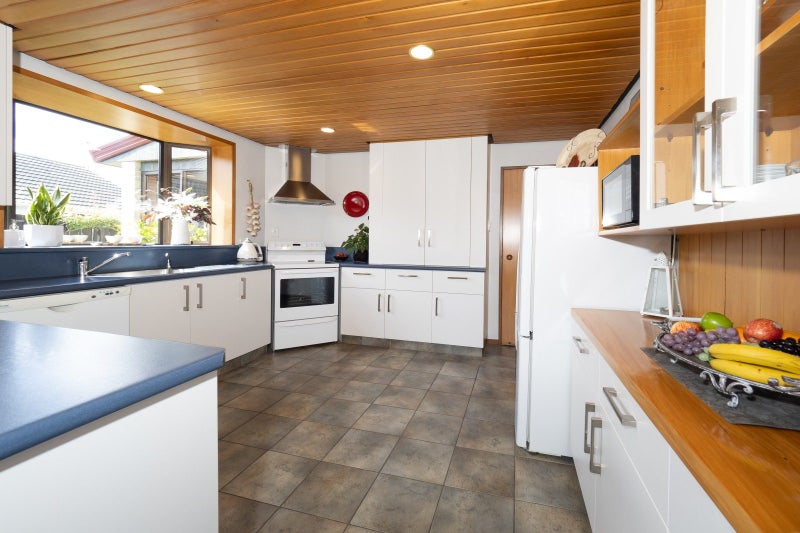 61 Lane Street, Allenton, Ashburton - Carousel 2