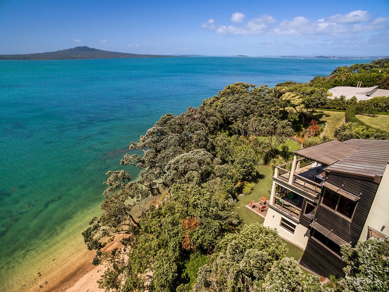 16 Seacliffe Avenue, Belmont, Auckland - Carousel 1