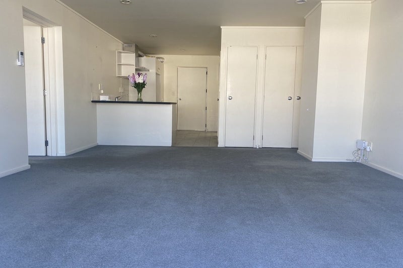 4A/20 Ian Marwick Place, Birkenhead, Auckland - Carousel 1