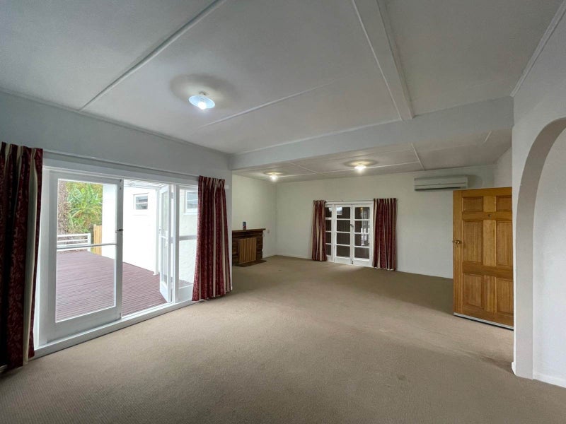 47 Hillside Road, Papatoetoe, Auckland - Carousel 2