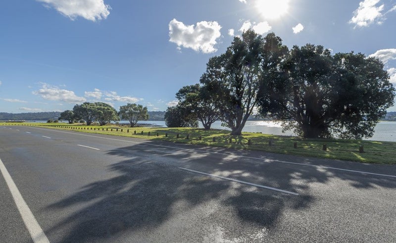 60A Kiwi Esplanade, Mangere Bridge, Auckland - Carousel 24