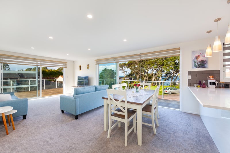 877 Whangaparaoa Road, Manly, Whangaparaoa - Carousel 1