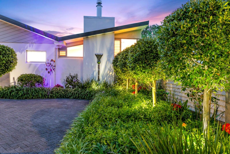 103 Marina View Drive, West Harbour, Auckland - Carousel 2