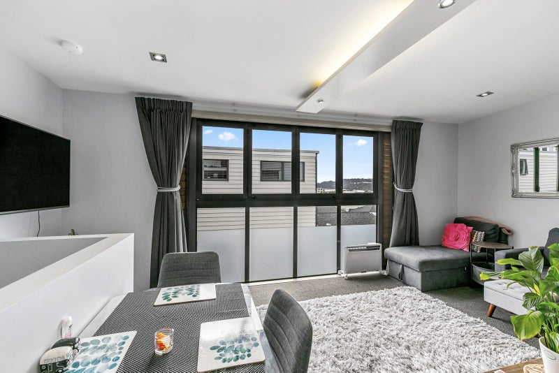 11/45 Childers Terrace, Kilbirnie, Wellington - Carousel 2