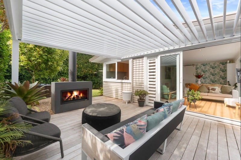 17 Palmerston Road, Birkenhead, Auckland - Carousel 1