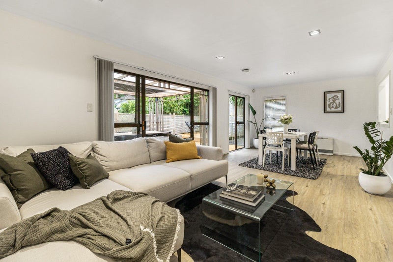 2/13 Hororata Road, Hauraki, Auckland - Carousel 2