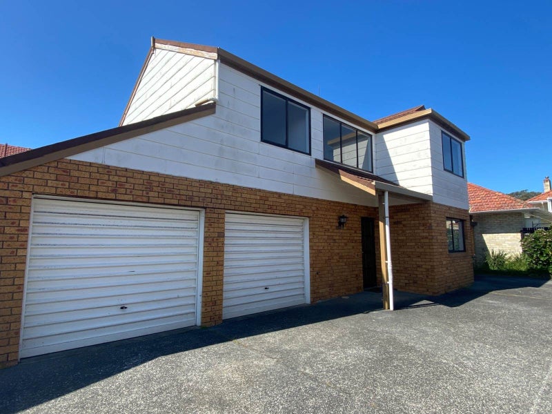 2/59 Cook Street, Howick, Auckland - Carousel 1