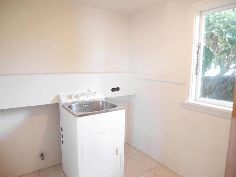 81 Marshland Road, Shirley, Christchurch - Carousel 18