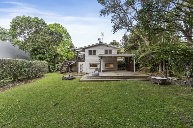 331 Huia Road, Titirangi, Auckland - Carousel 2
